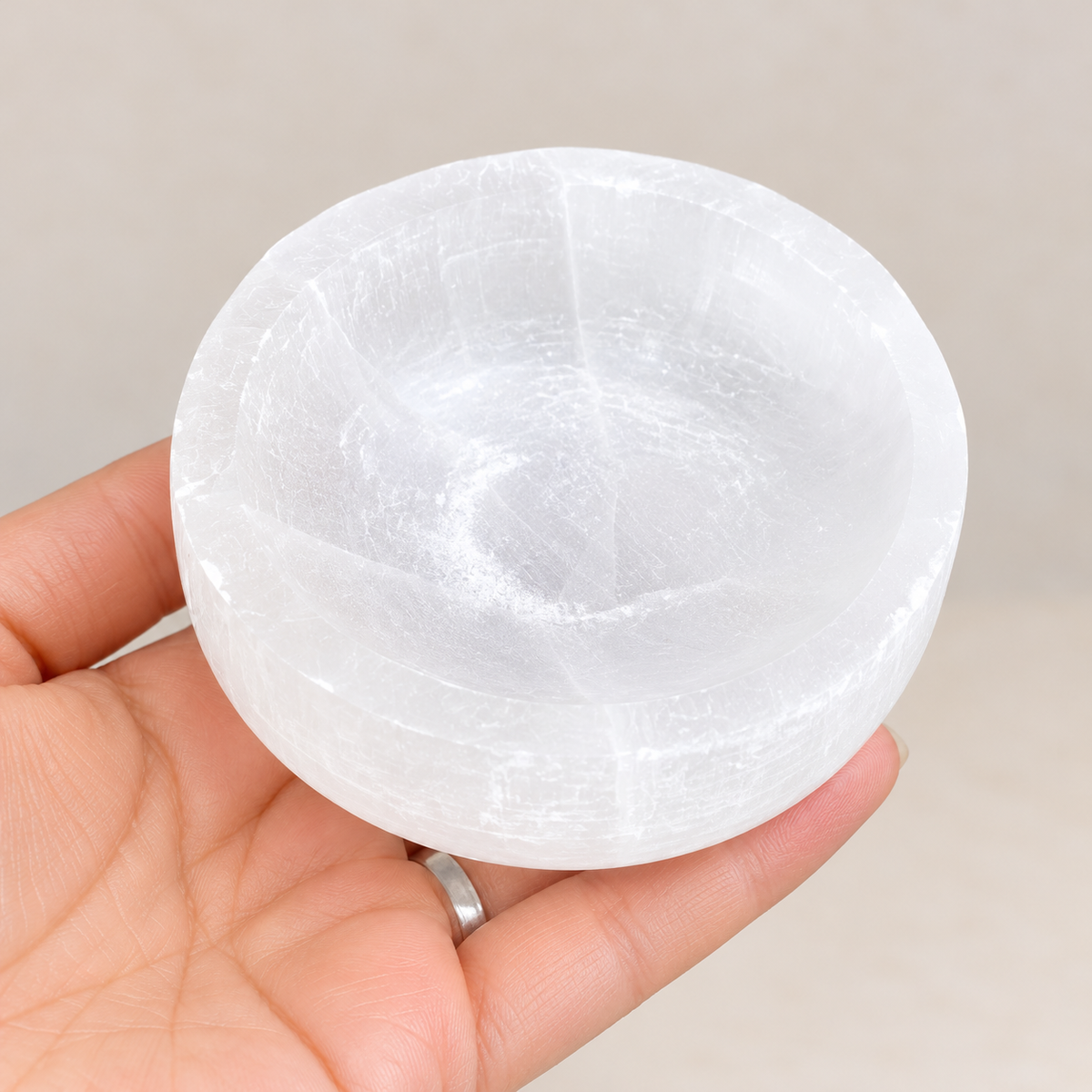 Selenite Round Bowl 6cm (X Small)