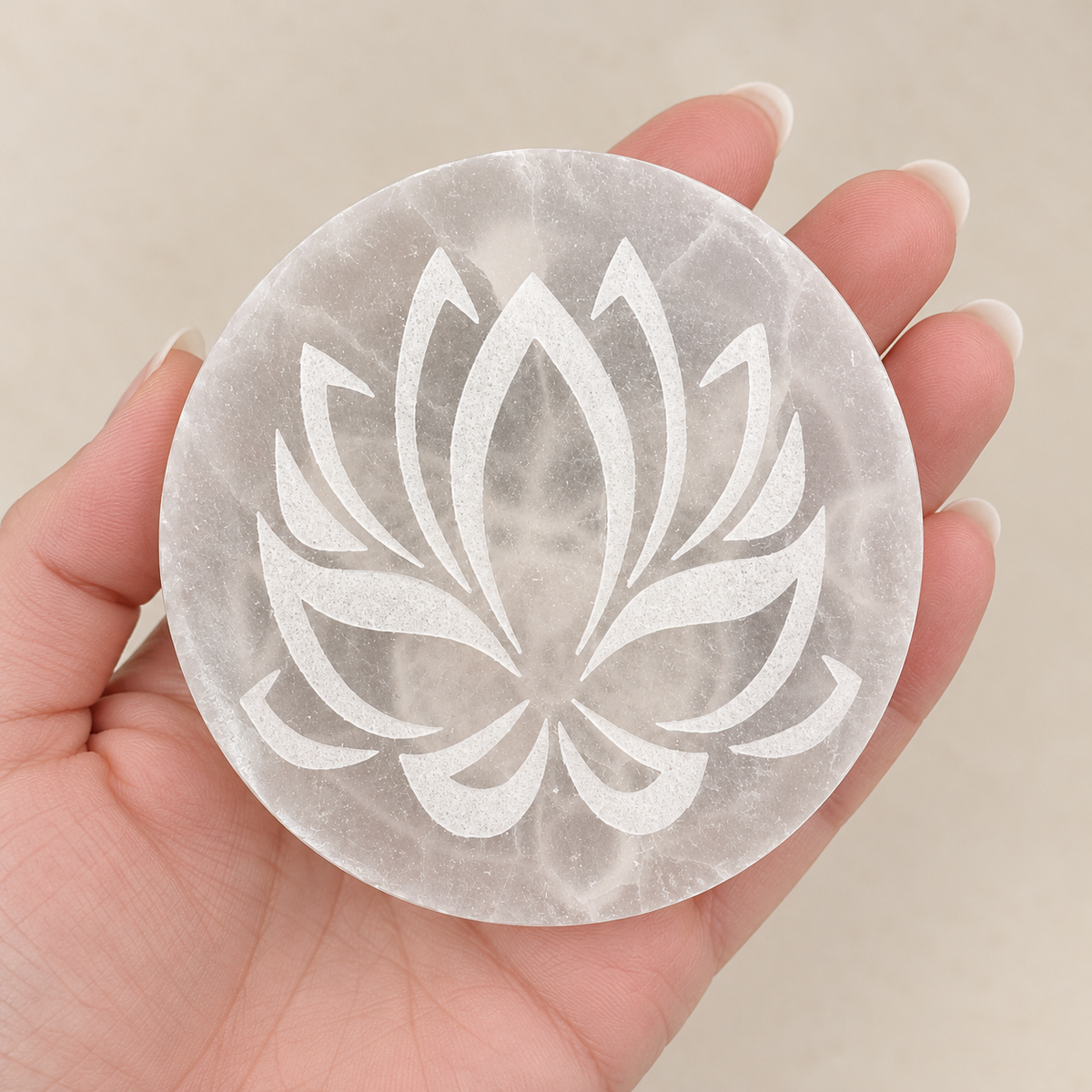 Selenite Round Moth Charging Plate (10cm)